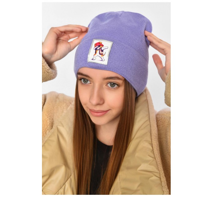 Шапка зимова підліткова з нашивкою бузкового кольору 193221L