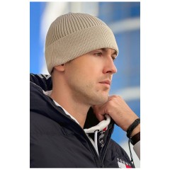 Шапка чоловіча демісезонна бежевого кольору 194605L Шапка чоловіча демісезонна бежевого кольору 194605L