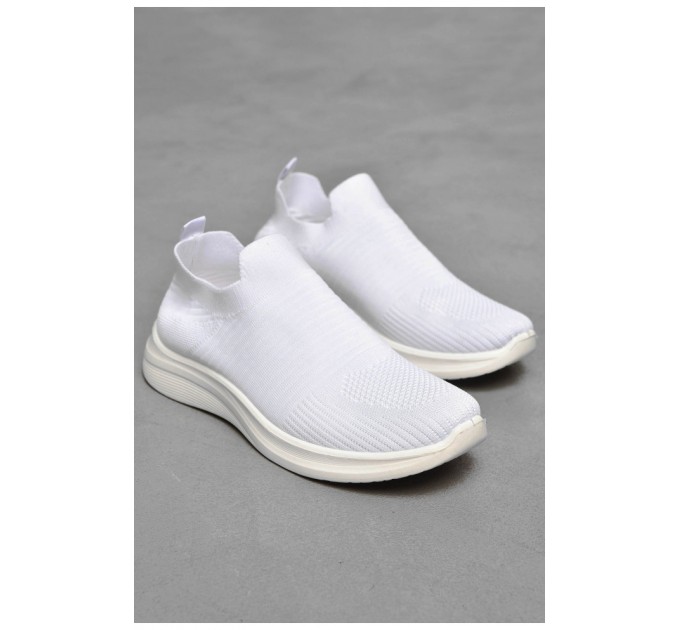 Кросівки чоловічі білого кольору текстиль 201779L