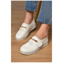 Мокасины женские белого цвета на шнуровке 202158L