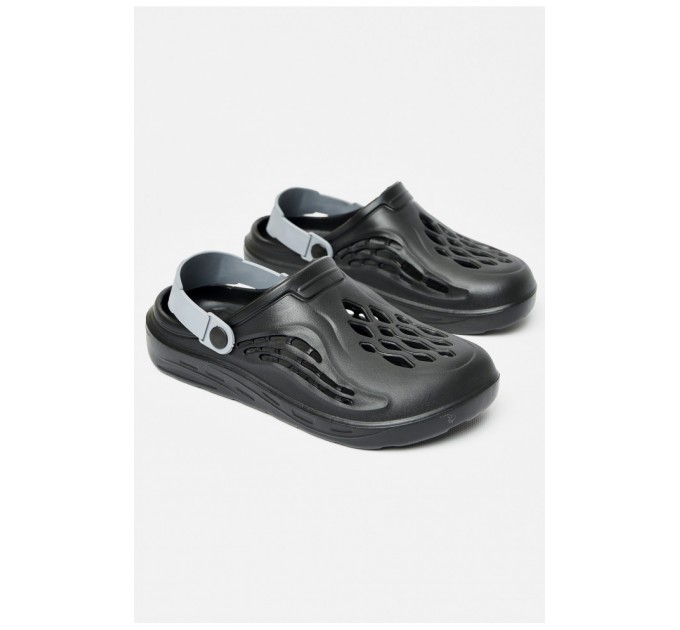 Крокси чоловічі чорного кольору 203928L