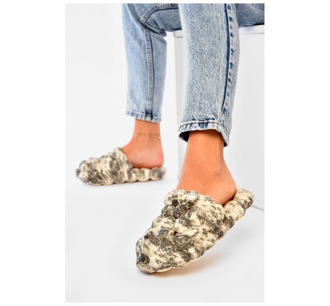 Шльопанці піна жіночі чорного кольору 204253L