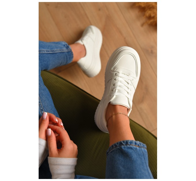 Кросівки жіночі білого кольору на шнурівці 206194L