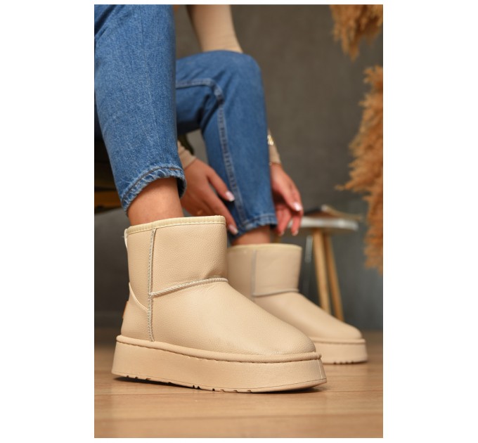 Уггі жіночі на хутрі бежевого кольору 206212L