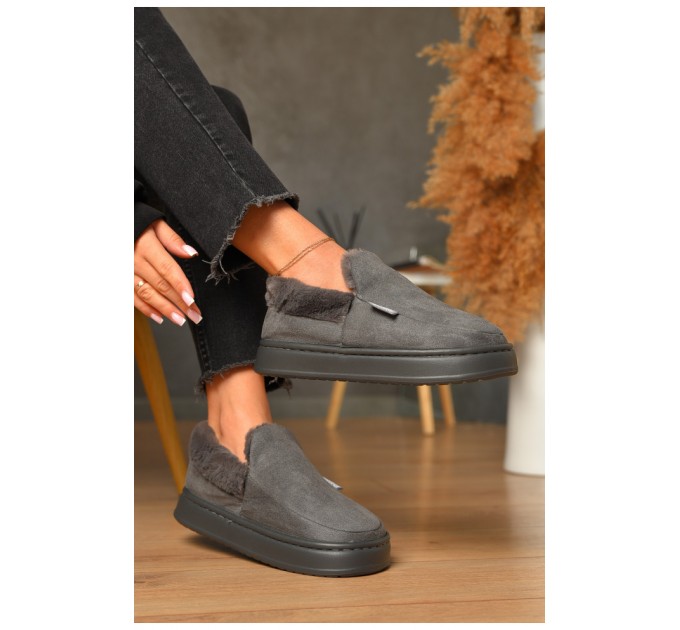 Капці домашні жіночі на хутрі сірого кольору 206240L