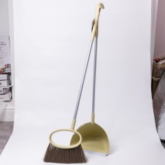 Набір для прибирання щітка та совок з довгою ручкою 71 см, оливковий