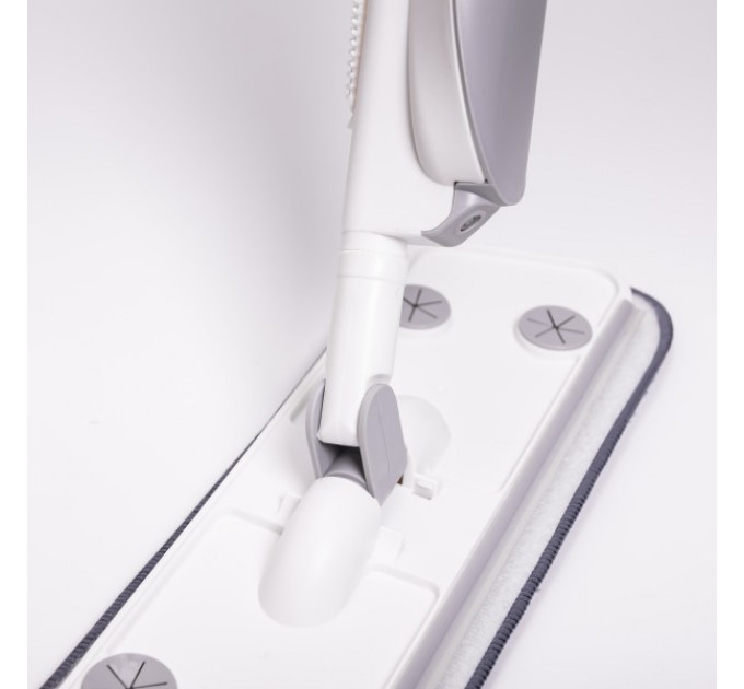 Швабра с распылителем для мытья полов