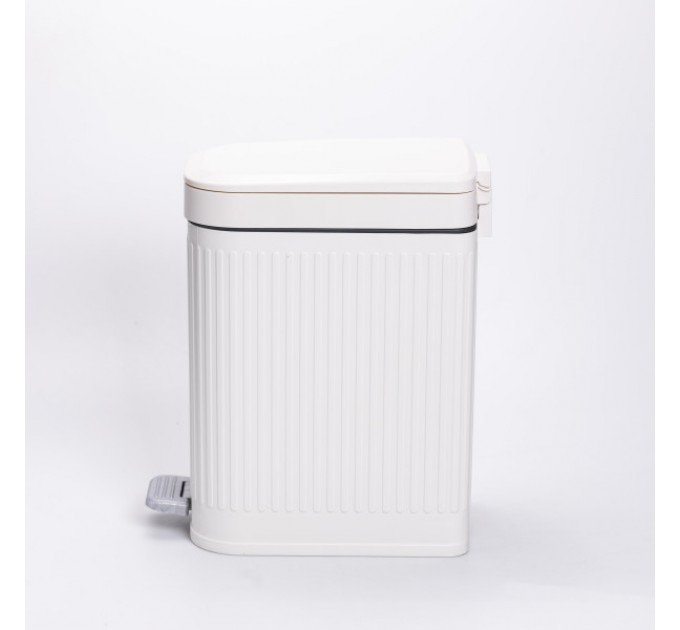 Мусорное ведро с педалью 23*15*32 см, белый