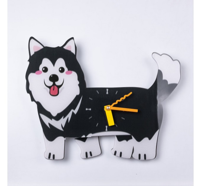 Часы настенные "Маленький друг" 42*32*5 см, черный Часы настенные "Маленький друг" 42*32*5 см, черный