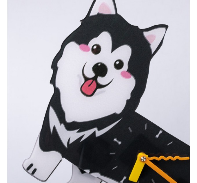 Часы настенные "Маленький друг" 42*32*5 см, черный