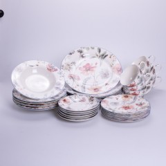 Столовий сервіз на 6 персон порцеляновий Fleur