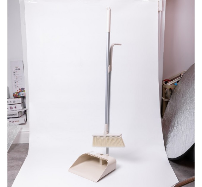 Набір для прибирання щітка та совок з довгою ручкою 82 см, бежевий