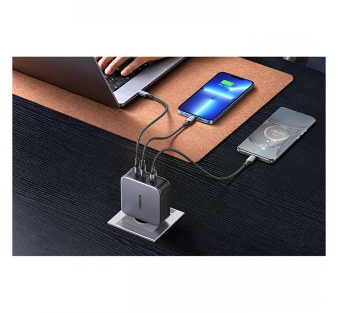 Зарядное устройство Ugreen 3xUSB 140W (2хUSB-C+USB-A) Gan CD289 with C to C Cable 1.5m (90549)