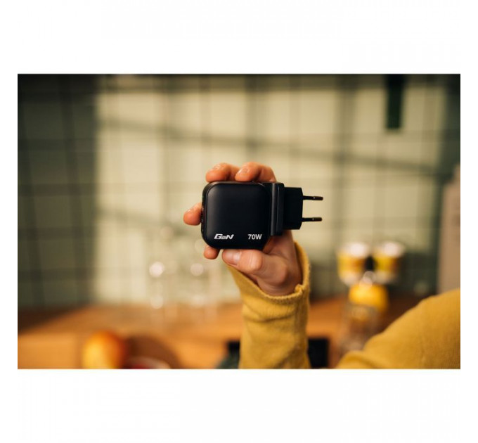 Зарядний пристрій Verbatim MiniGaN 70 W 3 ports (2xUSB-C\/1xUSB-A) (32229)
