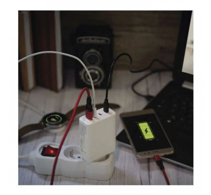 Зарядное устройство EMOS V06G120 1xUSB-A+3xUSB-C PD120W GaN (V06G120)