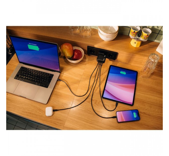 Зарядний пристрій Verbatim MiniGaN 100 W 4 ports (3xUSB-C\/1xUSB-A) (32231)