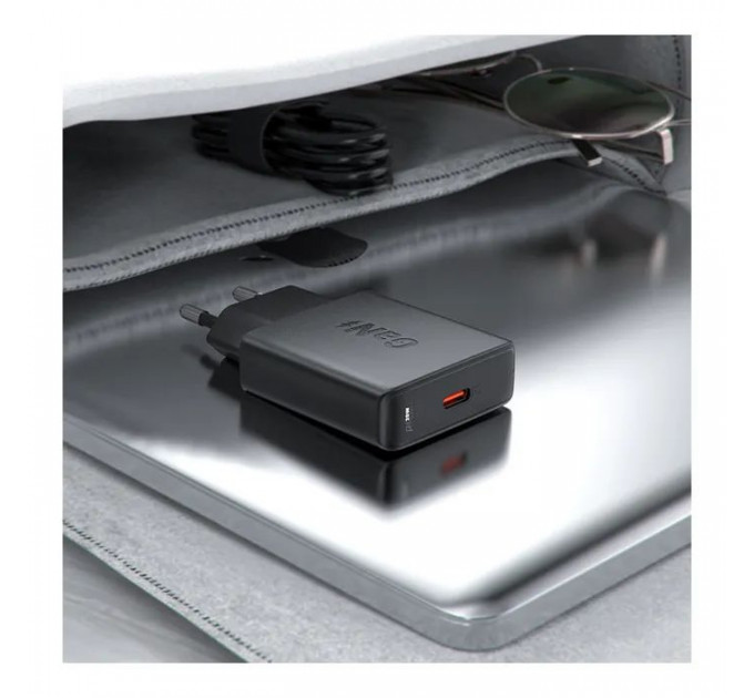 Зарядний пристрій Acefast A65 USB-C PD20W GaN ultra-thin Black (6974316282686)