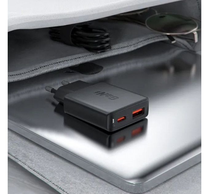 Зарядний пристрій Acefast 2xUSB 30W (USB-C+USB-A) Gan A69 ultra-thin Fast Charger Black (6974316282709)