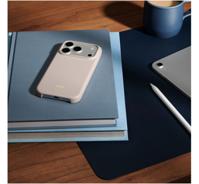 Чохол до мобільного телефона Apple Beats iPhone 17 Pro Lime Stone Model A3507 (MGKE4LL\/A)